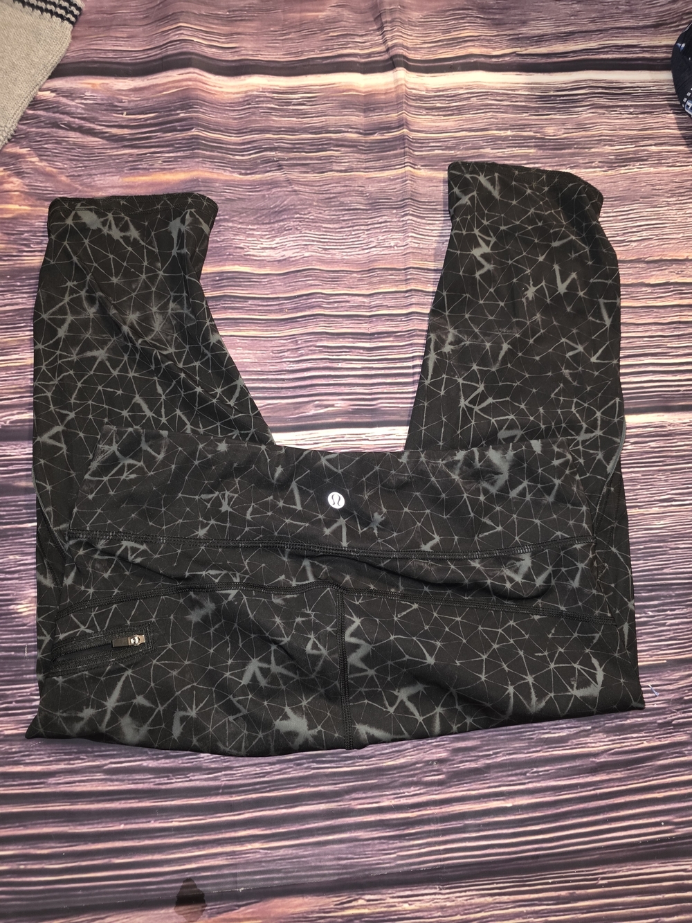lululemon athletica Black Geo Print Womens Leggings